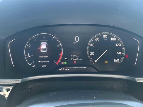 Used 2024 Honda Civic Sport image 25