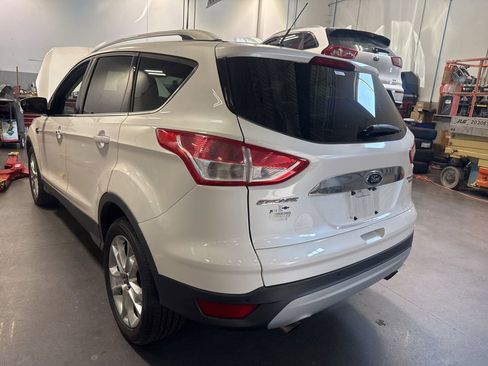 Used 2015 Ford Escape Titanium image 14
