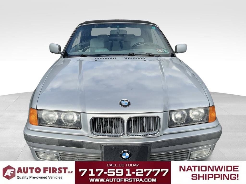 Used 1996 BMW 328i Convertible RWD image 2