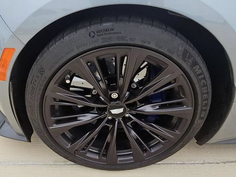 Used 2024 Cadillac CT5 V Blackwing w/ Carbon Fiber Package 2 RWD image 2