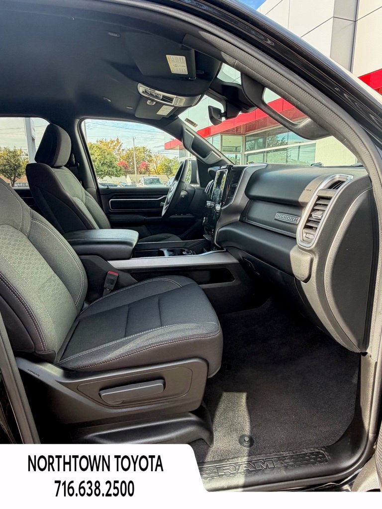 Used 2025 RAM 1500 Big Horn AWD/4WD image 16
