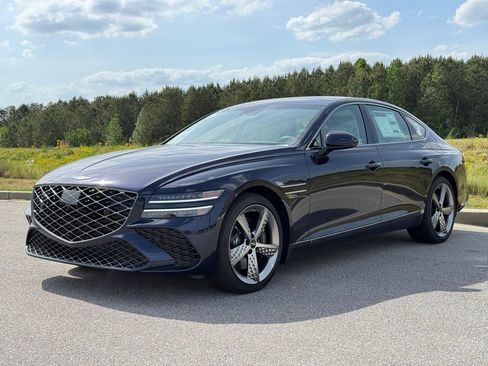 Used 2025 Genesis G80 2.5T Sport Prestige image 9