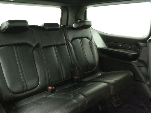 Used 2023 Jeep Wagoneer Series II RWD image 20
