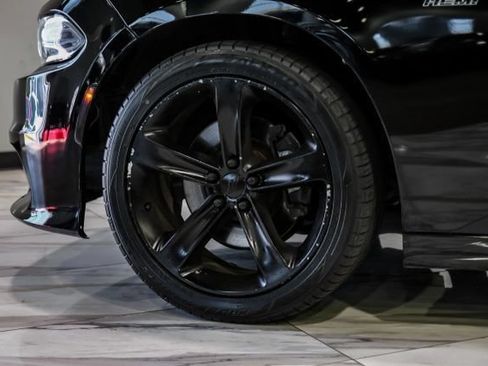 Used 2017 Dodge Charger R/T RWD image 56