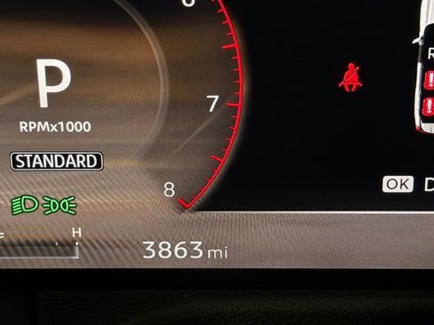 Used 2025 Nissan Armada SL w/ Captain's Chari Seat Package image 23