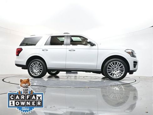 Used 2023 Ford Expedition Limited image 35