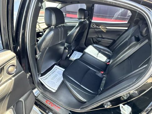 Used 2018 Honda Civic Sport Touring image 8