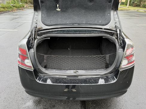 Used 2010 Nissan Sentra 2.0 SR w/ Convenience Pkg image 7