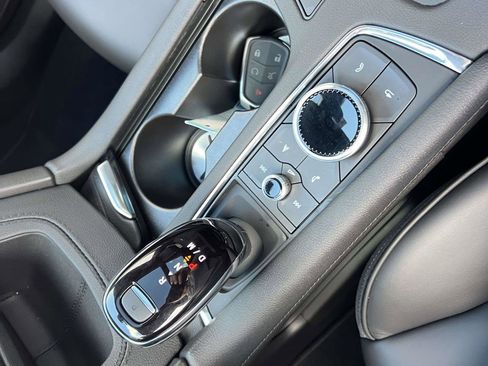 Certified 2024 Cadillac XT6 Premium Luxury w/ Platinum Package image 24