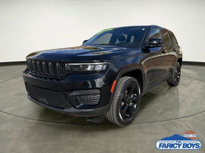 Used 2022 Jeep Grand Cherokee Altitude