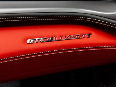 Used 2020 Ferrari GTC4Lusso T RWD image 54