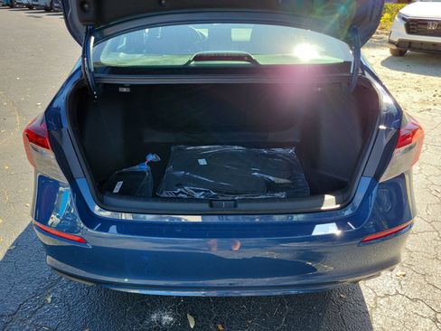 New 2026 Honda Civic Sport image 13