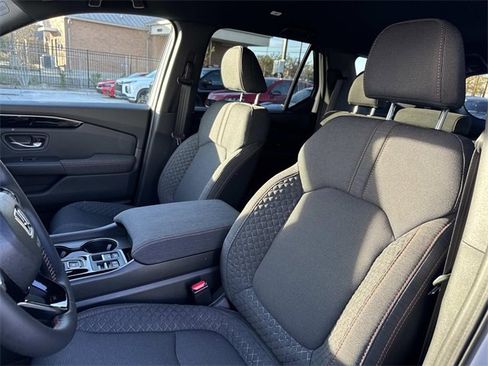 New 2026 Honda Pilot Sport image 5