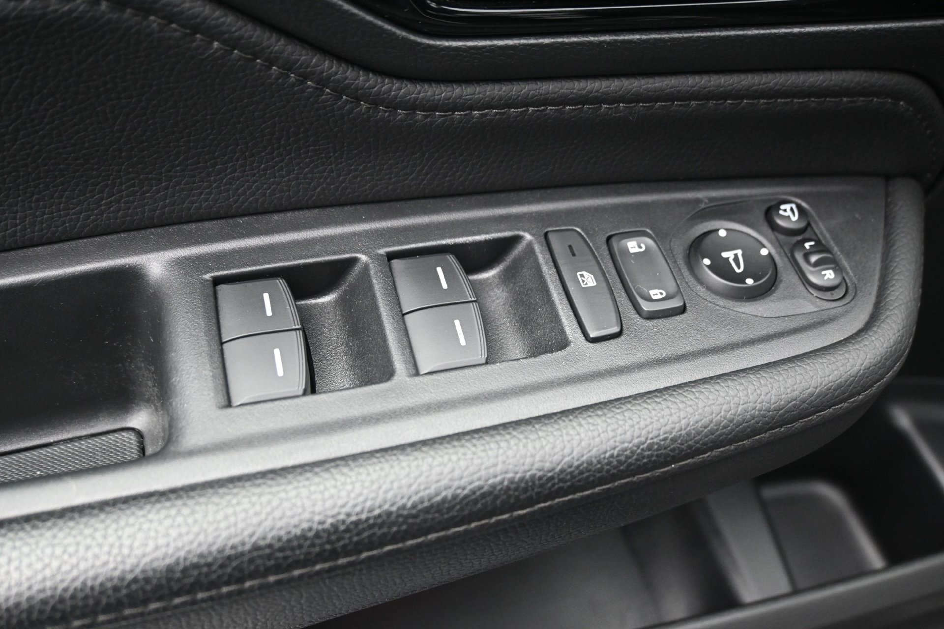 Used 2024 Honda Odyssey EX-L image 20