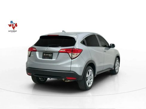 Used 2019 Honda HR-V LX image 7