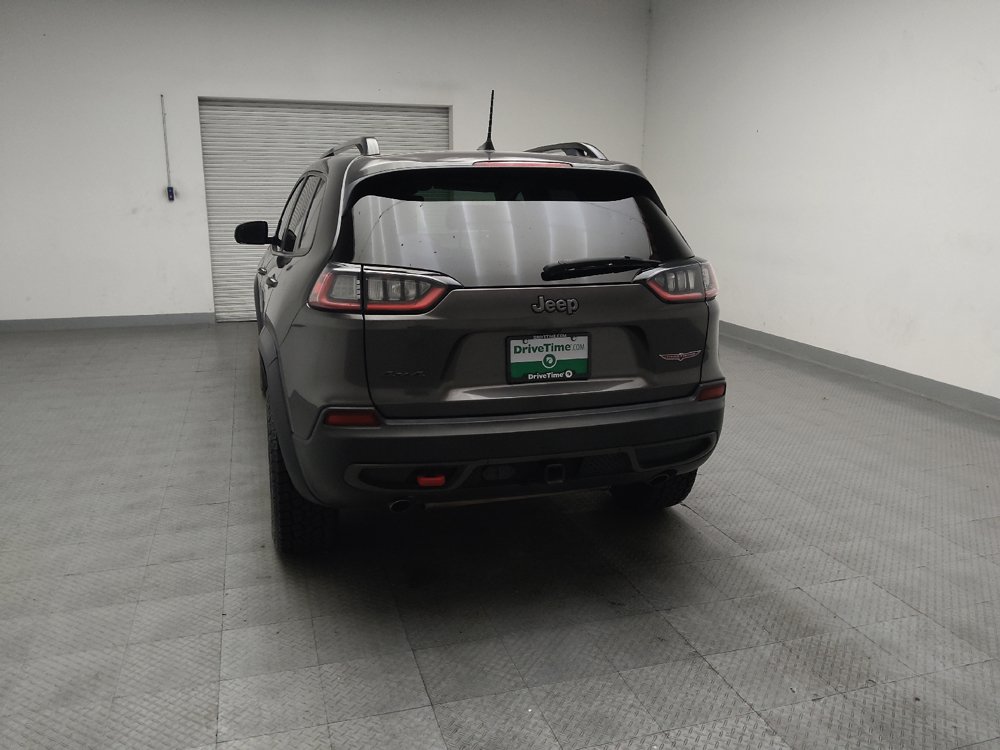 Used 2022 Jeep Cherokee Trailhawk w/ Comfort/Convenience Group AWD/4WD image 6