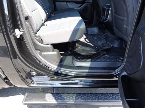Used 2022 RAM 1500 Big Horn AWD/4WD image 29