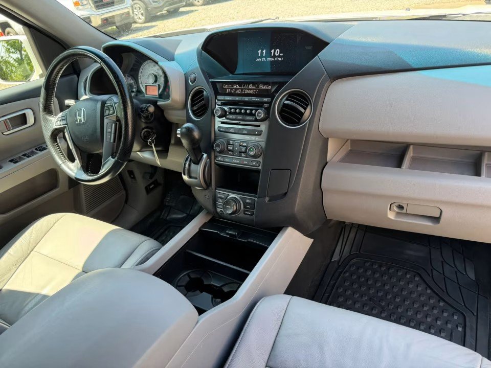 Used 2012 Honda Pilot Touring image 25