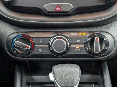 Used 2024 Kia Soul LX w/ Option Group 015 image 24