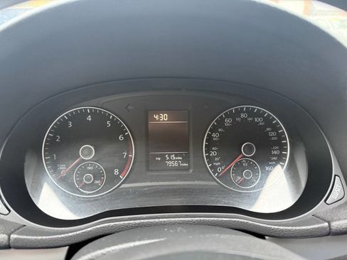 Used 2014 Volkswagen Passat 1.8T S image 8