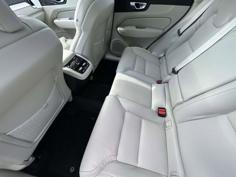 New 2026 Volvo XC60 B5 Ultra w/ Protection Package Premier image 12