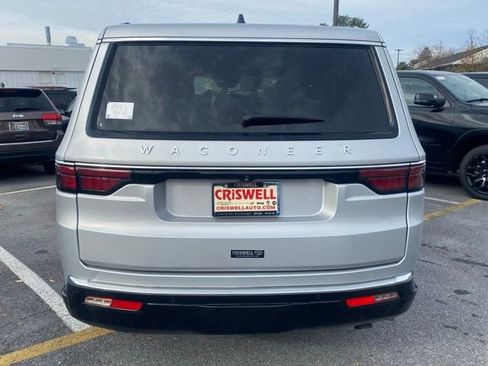 New 2024 Jeep Wagoneer L 4WD w/ Convenience Group I image 6