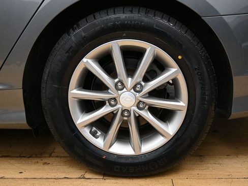 Used 2018 Hyundai Sonata ECO FWD image 10