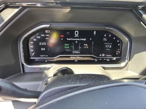 Used 2025 GMC Sierra 2500 AT4X AWD/4WD image 10