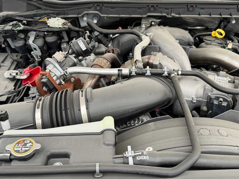 Used 2024 Ford F550 2WD Regular Cab Super Duty image 12