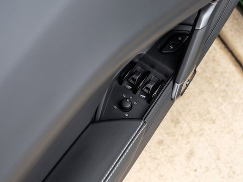 Used 2026 Lamborghini Temerario AWD/4WD image 34