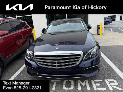 Used 2017 Mercedes-Benz E 300 4MATIC image 3