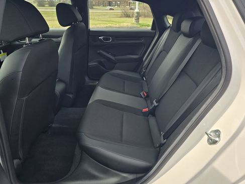 Used 2025 Honda Civic Sport image 10