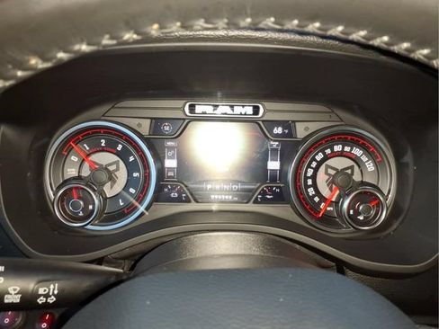 Used 2022 RAM 1500 Laramie w/ Sport Appearance Package AWD/4WD image 26