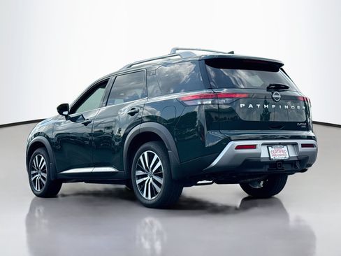 Certified 2025 Nissan Pathfinder Platinum w/ Cargo Package AWD/4WD image 5