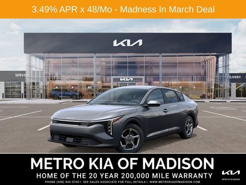 New 2026 Kia K4 LXS image 1