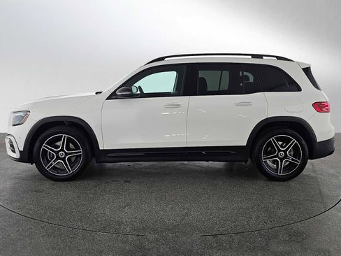 Certified 2025 Mercedes-Benz GLB 250 image 7