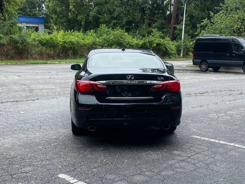 Used 2017 INFINITI Q70 3.7 RWD image 7