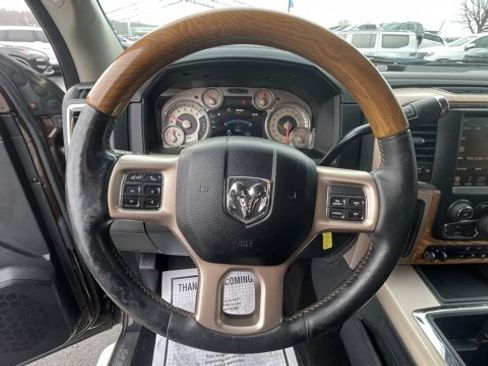 Used 2014 RAM 3500 Laramie Longhorn image 15