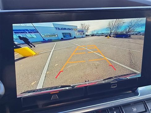 Certified 2024 GMC Sierra 1500 SLT image 25