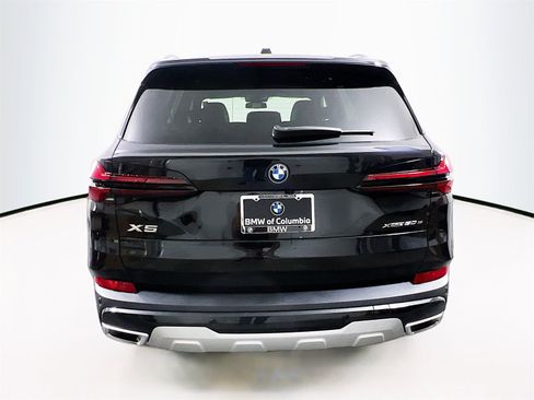 New 2026 BMW X5 xDrive50e w/ Climate Comfort Package image 6