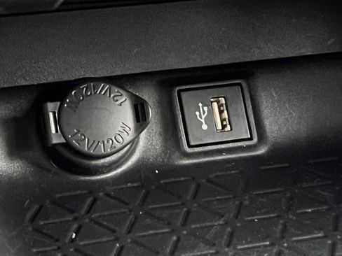 Used 2023 Toyota RAV4 LE image 24