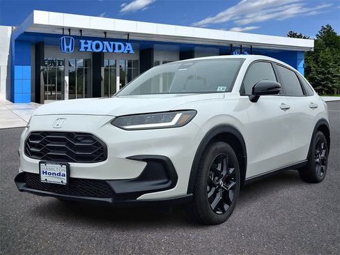 Certified 2025 Honda HR-V Sport image 1