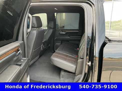 Used 2024 Chevrolet Silverado 2500 High Country w/ Midnight Edition AWD/4WD image 24