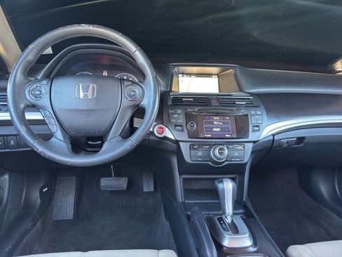 Used 2015 Honda Crosstour EX-L image 14