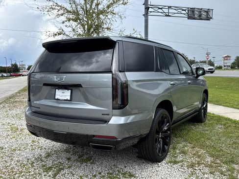 Used 2026 Cadillac Escalade Sport w/ LPO, ONYX Package AWD/4WD image 3