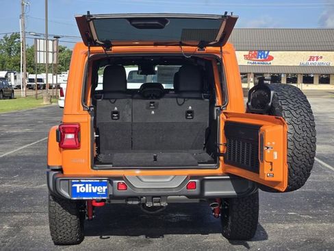 New 2025 Jeep Wrangler Unlimited Rubicon image 9