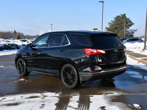 Used 2020 Chevrolet Equinox LT w/ Midnight Edition image 4