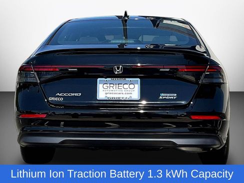 Used 2024 Honda Accord Sport image 6