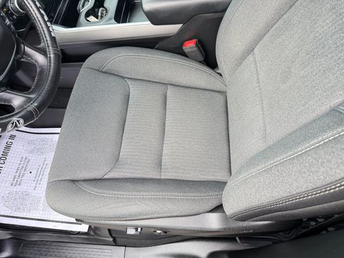 Used 2019 RAM 1500 Big Horn image 14