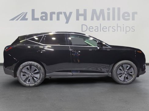 New 2025 Nissan Murano SL image 6